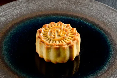 あずき(黒餡)月餅