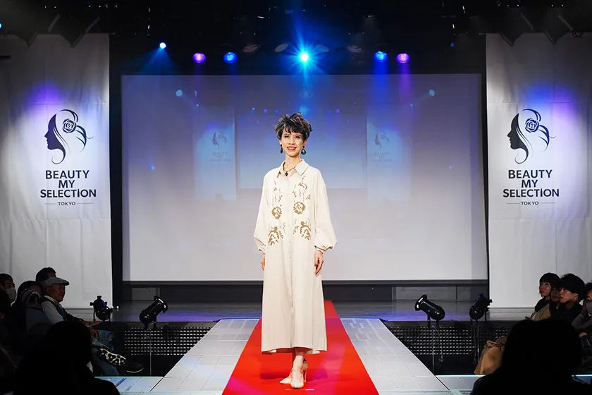 ファッションショー BURG