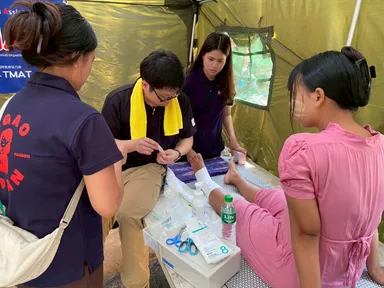 外傷処置の様子