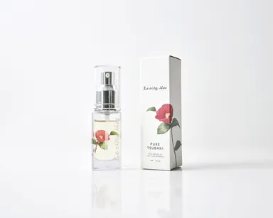 ピュア椿とパッケージ