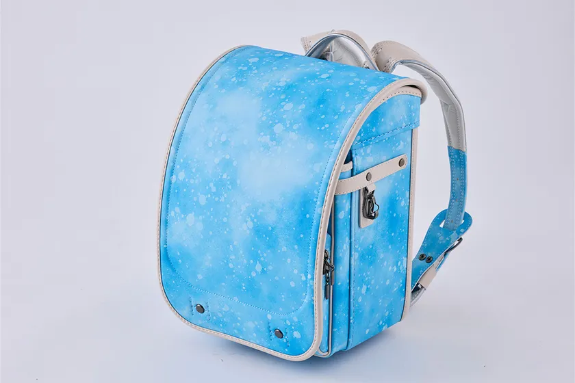 色と質感で描く、新たな素材表現