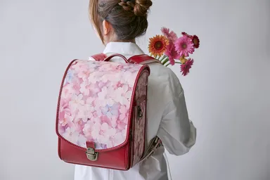 flower 背負うたびにときめく彩り