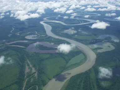ニューギニア_マンベラモ河