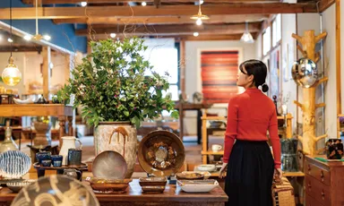 街道には素敵なお店がたくさん！