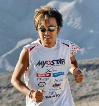 ウルトラランナー　岩本 能史氏