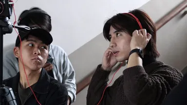 撮影の渡辺雅海(左)と太田慎一郎監督(右)