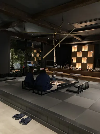 土曜の夜はBARも