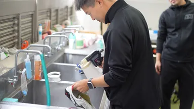 スポーツスパイクの洗浄2