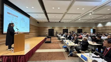 北京大学・徐美虹副教授が研究成果を発表