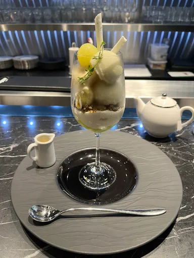 2024年の販売の様子　Toshi Yoroizuka TOKYO