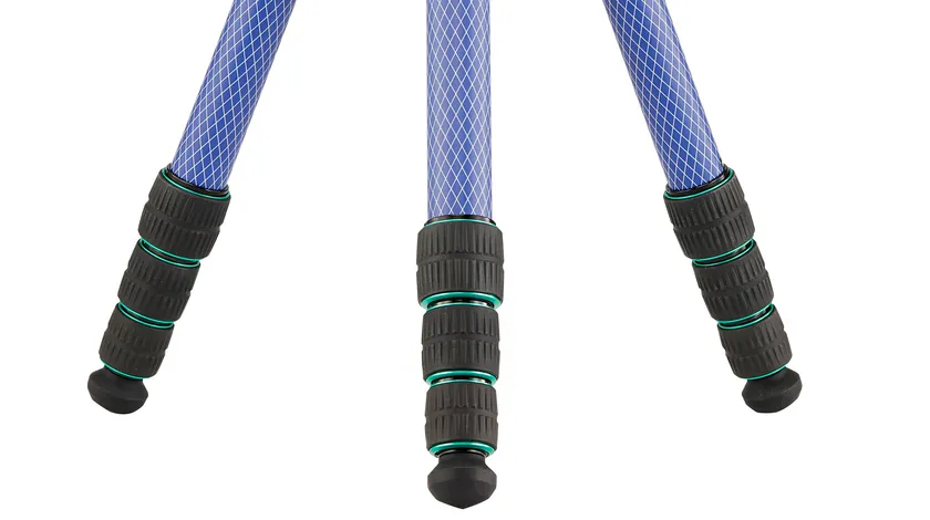 ロックナットはグリーン