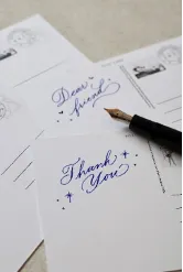 イメージは島野真希さんによるもの(余白なし)