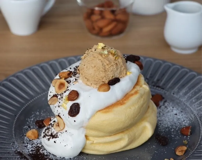 米粉のリッチキャラメルパンケーキ