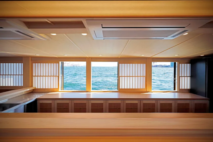 屋形船「鮨 おりがみ」 内観(2)