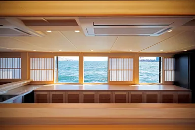 屋形船「鮨 おりがみ」　内観(2)