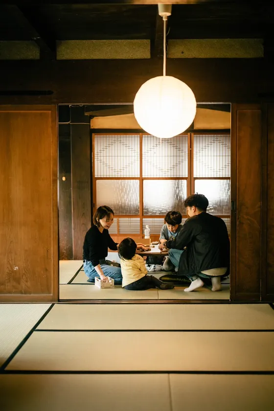 和室でほっこり家族団らん