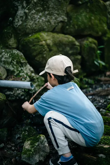 山の恵み、湧き水体験