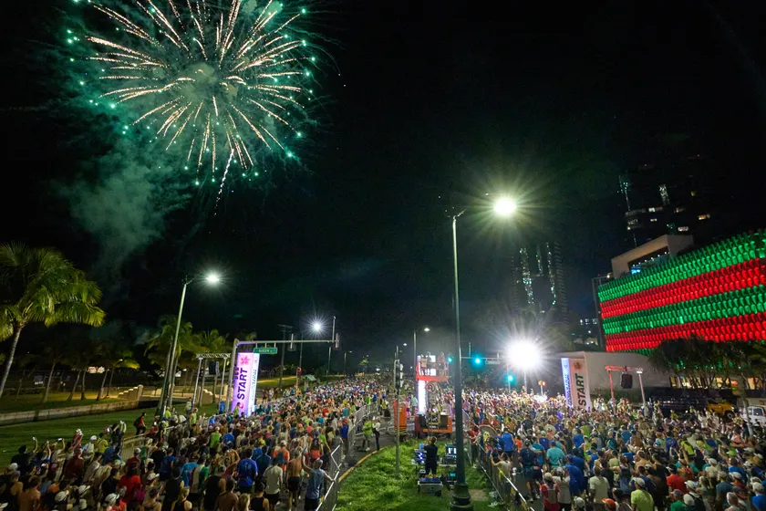 ホノルルマラソン2024 スタート