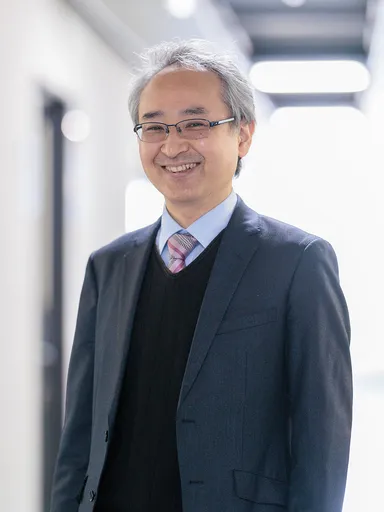 小林 潤 教授(機械工学科)