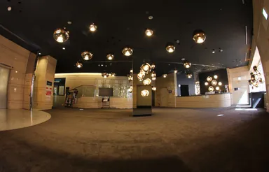劇場ロビー