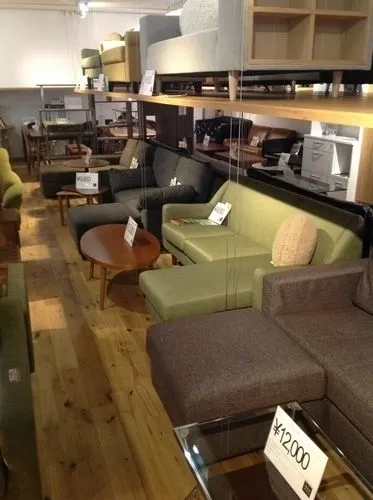 大型システムソファも盛り沢山