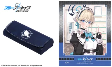 飛鳥馬トキモデル　眼鏡拭き＆ケース