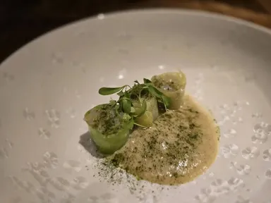 シグネチャー料理の一皿　「アグアチレ」