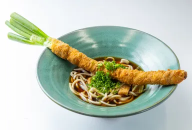 ネギまるごと1本肉巻きうどん 1,815円