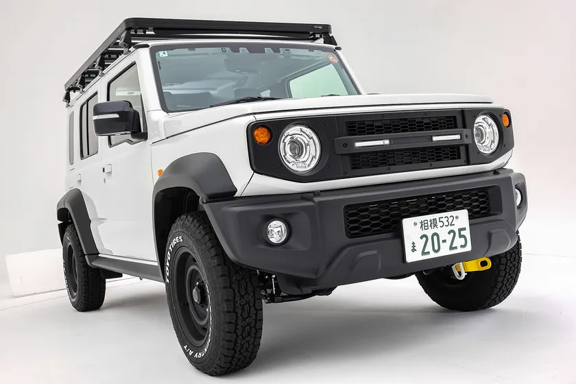 ジムニーノマドカスタム/斜め