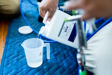 制菌施工の様子(2)