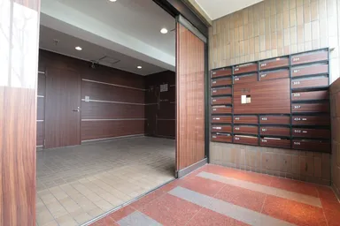 エントランス　外側