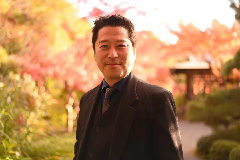 本間寿一氏
