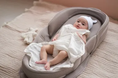 着用中にもラクラクオムツ替え