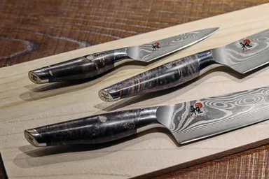 流麗なハンドル