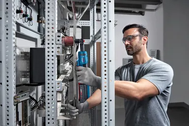 使用シーン(空調設備工事)