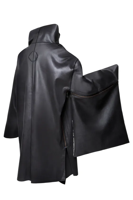 クッションカバーをキモノ袖として使用した例(背面)1