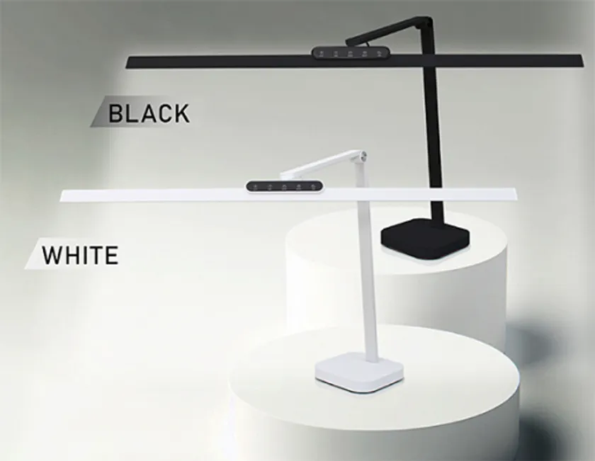 カラーはホワイトとブラック