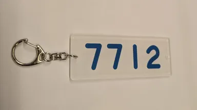 記念アクリル車番キーホルダー