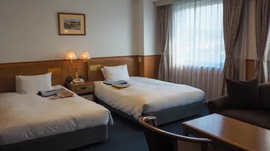 広々としたデラックスツインルーム