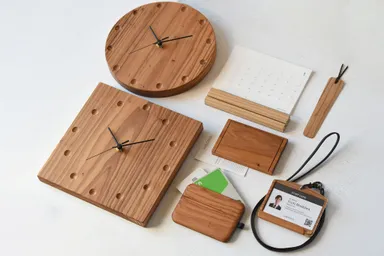 圧密杉材Gywood(R)を活用した商品