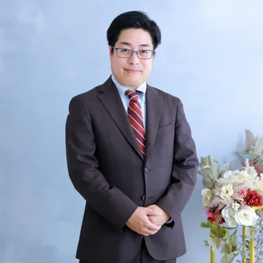 著者・角田 拓実