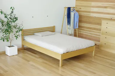 オークヴィレッジ「森のベッド」