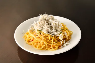 しらすたっぷりペペロンチーノ