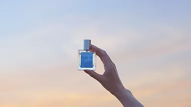 雨上がりの澄んだ空気を感じさせる香りの香水「scent 4」を発売 新商品 雨上がりの澄んだ空気を感じさせる香りの香水「scent 4」を発売 新商品