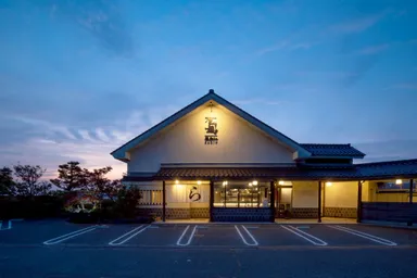 鶏soba座銀　白山店・外観