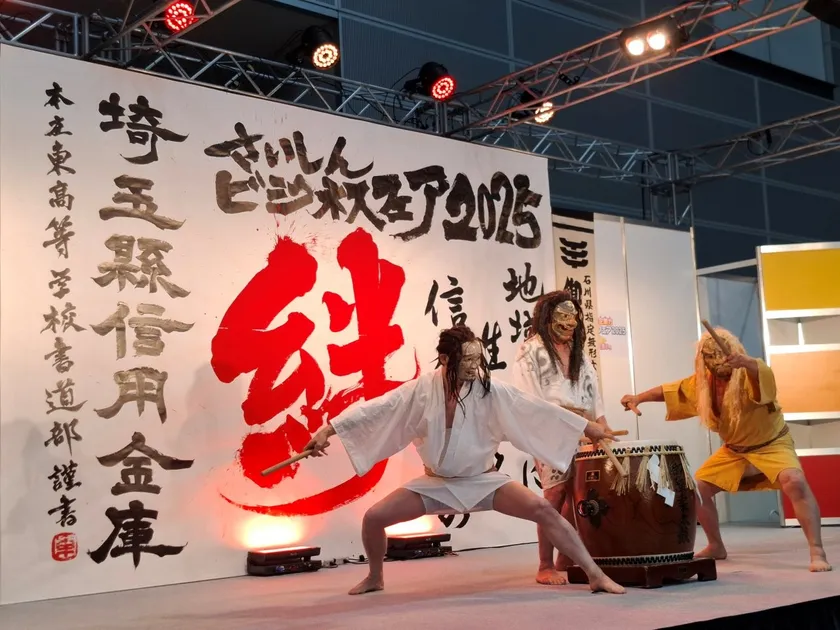 石川県輪島市「御陣乗太鼓」