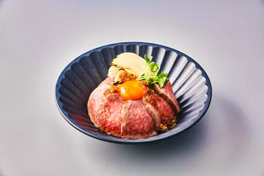 BEERGARDEN　赤城牛のローストビーフ丼(地産地消食堂アカギメシ)