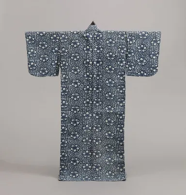 白木綿地梅花模様浴衣(個人蔵)【前期】