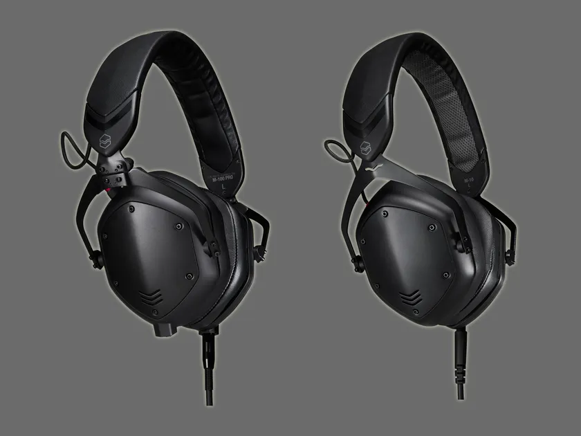 『M-100 PRO』（左）と『M-10』（右）