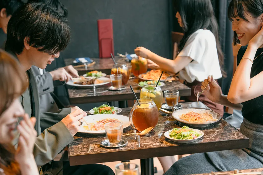 食事風景イメージ2